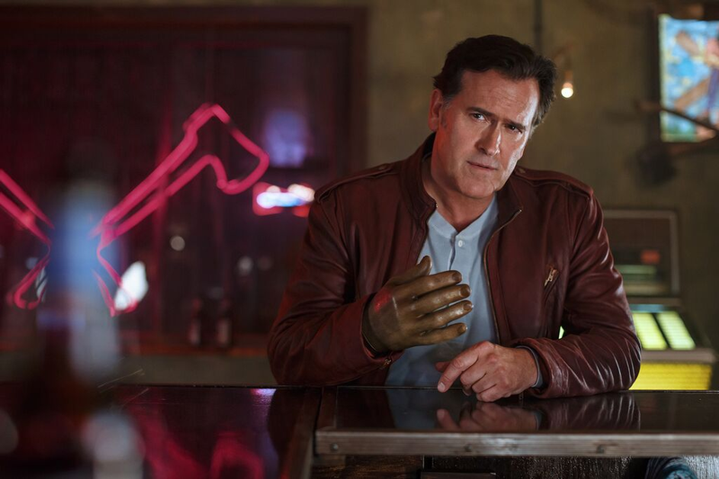 Illustration for article titled Hail to the king, Ash Vs. Evil Dead roars to a groovy start